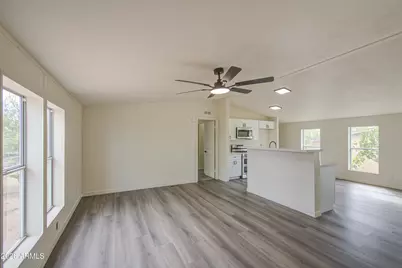 8105 E 4th Avenue, Mesa, AZ 85208 - Photo 5