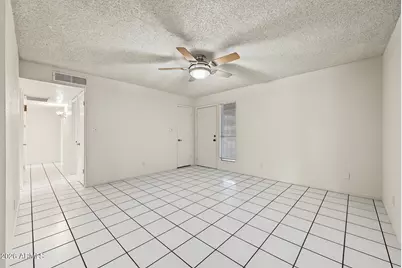 7751 W Mackenzie Drive, Phoenix, AZ 85033 - Photo 9
