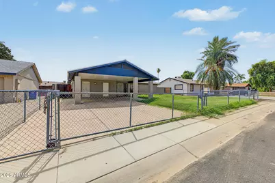 7751 W Mackenzie Drive, Phoenix, AZ 85033 - Photo 5