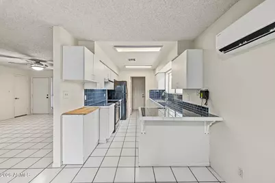 7751 W Mackenzie Drive, Phoenix, AZ 85033 - Photo 13