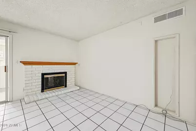 7751 W Mackenzie Drive, Phoenix, AZ 85033 - Photo 11