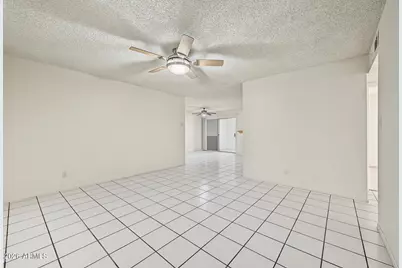 7751 W Mackenzie Drive, Phoenix, AZ 85033 - Photo 7