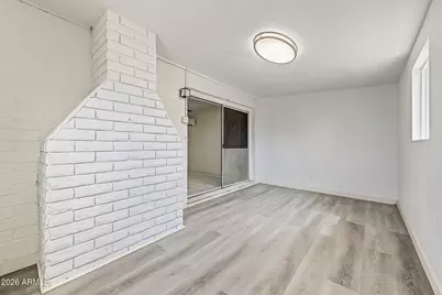 7751 W Mackenzie Drive, Phoenix, AZ 85033 - Photo 19