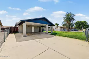 7751 W MacKenzie Dr, Phoenix, AZ 85033 - Photo 1