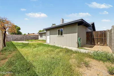 7751 W Mackenzie Drive, Phoenix, AZ 85033 - Photo 35