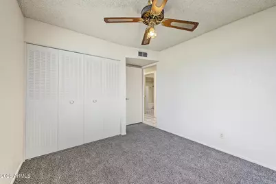 7751 W Mackenzie Drive, Phoenix, AZ 85033 - Photo 25