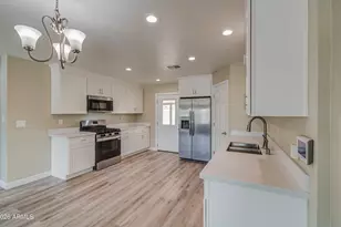 3245 N 43rd Ave, Phoenix, AZ 85031 - Photo 11