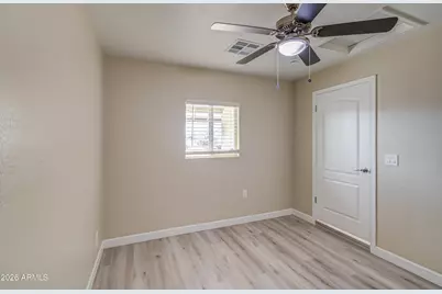 3245 N 43rd Avenue, Phoenix, AZ 85031 - Photo 33