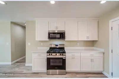 3245 N 43rd Avenue, Phoenix, AZ 85031 - Photo 17