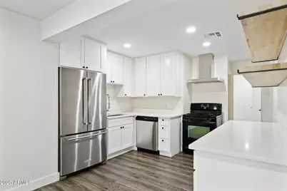 1542 E Turquoise Avenue #Apt 1, Phoenix, AZ 85020 - Photo 7