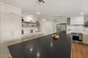 14047 N Hampstead Dr, Fountain Hills, AZ 85268 - Photo 9