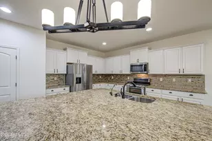 40548 W Dennis Ln, Maricopa, AZ 85138 - Photo 19