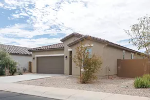 287 E Tahiti Dr, Casa Grande, AZ 85122 - Photo 3