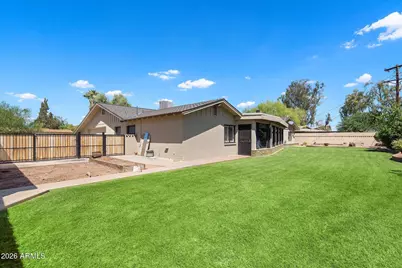 321 E Concorda Drive, Tempe, AZ 85282 - Photo 9