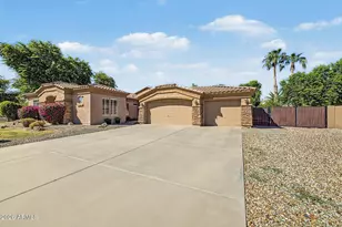 13224 W Palo Verde Dr, Litchfield Park, AZ 85340 - Photo 3