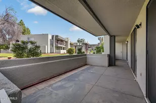 3420 W Danbury Dr, Phoenix, AZ 85053 - Photo 47