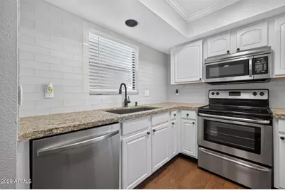 3420 W Danbury Drive #C109, Phoenix, AZ 85053 - Photo 7