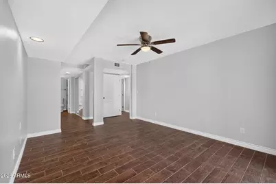 3420 W Danbury Drive #C109, Phoenix, AZ 85053 - Photo 37