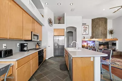 21624 N 56th Drive, Glendale, AZ 85308 - Photo 7