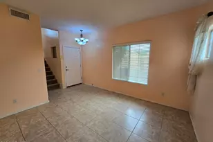 923 E Savannah Dr, Chandler, AZ 85225 - Photo 5