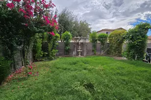 923 E Savannah Dr, Chandler, AZ 85225 - Photo 23