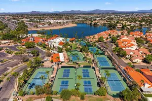 1633 E Lakeside Dr, Gilbert, AZ 85234 - Photo 31