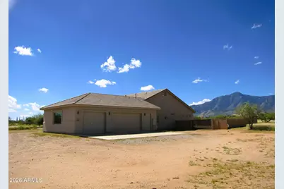 5788 S Padilla Drive, Hereford, AZ 85615 - Photo 3