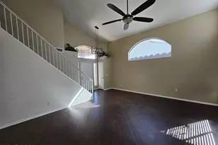 393 W Colt Rd, Tempe, AZ 85284 - Photo 3
