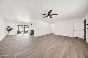6325 N 82nd St, Scottsdale, AZ 85250 - Photo 9