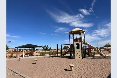 1383 W Aztec Drive, Coolidge, AZ 85128 - Photo 9