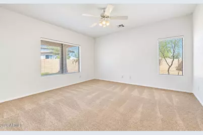 15165 N 138th Lane, Surprise, AZ 85379 - Photo 11