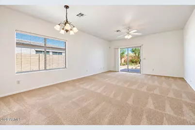 15165 N 138th Lane, Surprise, AZ 85379 - Photo 5