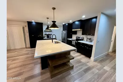 8507 E Bonnie Rose Avenue E, Scottsdale, AZ 85250 - Photo 1