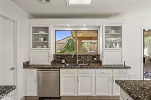 26231 N 41st Way, Phoenix, AZ 85050 - Photo 5