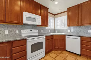 14203 N Hawthorn Ct, Fountain Hills, AZ 85268 - Photo 13
