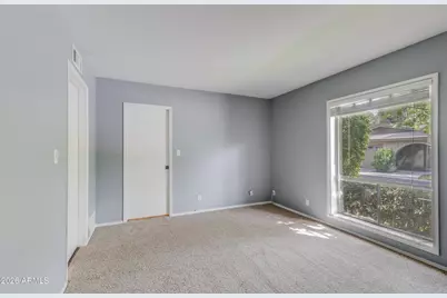 6219 N 10th Way, Phoenix, AZ 85014 - Photo 13