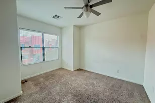 330 S Farmer Ave, Tempe, AZ 85281 - Photo 13