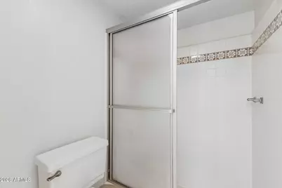 16637 N 30th Avenue, Phoenix, AZ 85053 - Photo 21