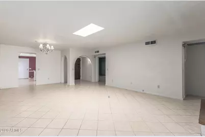 16637 N 30th Avenue, Phoenix, AZ 85053 - Photo 13