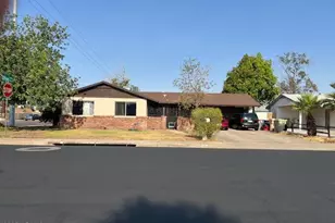 9004 N 53rd Ave, Glendale, AZ 85302 - Photo 3