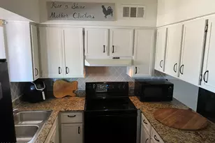 9004 N 53rd Ave, Glendale, AZ 85302 - Photo 5