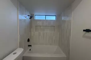 8821 N New World Dr, Glendale, AZ 85302 - Photo 11