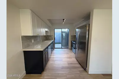 8821 N New World Drive, Glendale, AZ 85302 - Photo 3