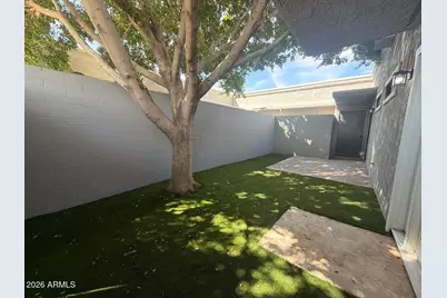 8821 N New World Drive, Glendale, AZ 85302 - Photo 21