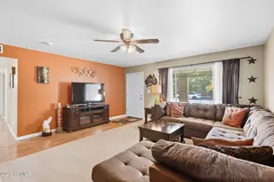 3812 W Morten Ave, Phoenix, AZ 85051 - Photo 7