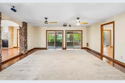 12103 S Tomi Drive, Phoenix, AZ 85044 - Photo 3