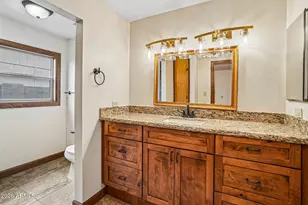 12103 S Tomi Dr, Phoenix, AZ 85044 - Photo 19