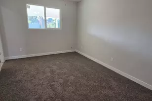 5721 W Cheery Lynn Rd, Phoenix, AZ 85031 - Photo 11