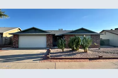 4222 E Winnetka Drive, Phoenix, AZ 85044 - Photo 1