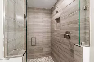 1402 E Las Palmaritas Dr, Phoenix, AZ 85020 - Photo 37